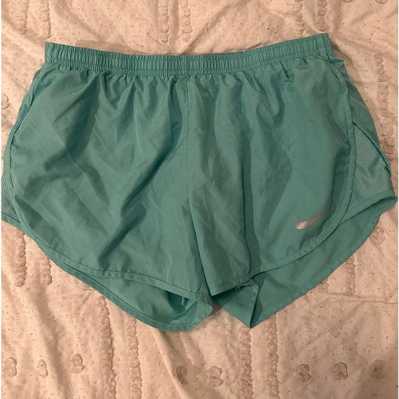 Dri-Fit Nike Running Short - Picture 2 of 2